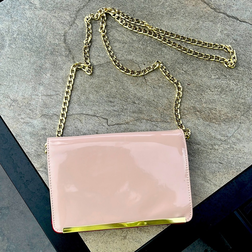 Crossbody purse